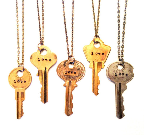 Personalized key deals necklace